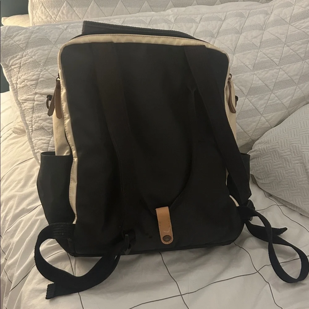 Petunia Pickle bottom diaper bag - Picture 2 of 7